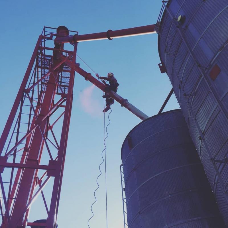 Фарбування елеватора